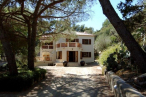 A very professional real estate office and a most helpfull staff ! Eugène de graaf