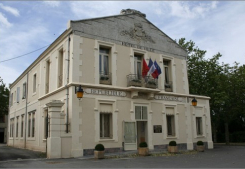Montblanc, un village riche de ses deux milles ans d'histoire et d'une agence im David immobilier