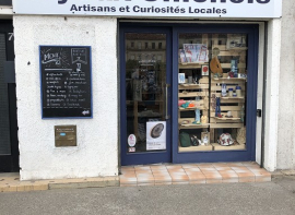 Une boutique associative singuliÈre Sete immo