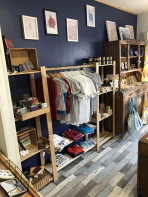 Une boutique associative singuliÈre Sete immo