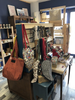 Une boutique associative singuliÈre Sete immo