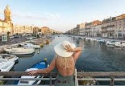 Vacances de la toussaint : les français partent plus qu'en 2023 et privilégient le sud Sete immo