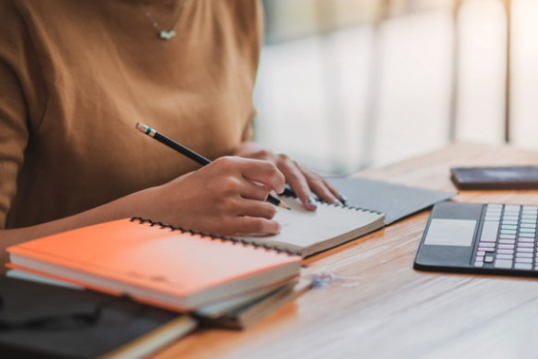 Investissement locatif : le projet du statut du bailleur privé confirmé Éon immobilier