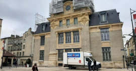 Saint-germain-en-laye : le bureau de poste centre rouvre après 4 mois de travaux. Immobilière des yvelines