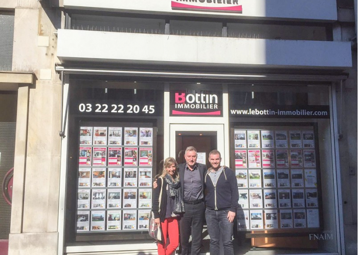 Nous sponsorisons juline et maxime dans leur tour du monde Le bottin immobilier