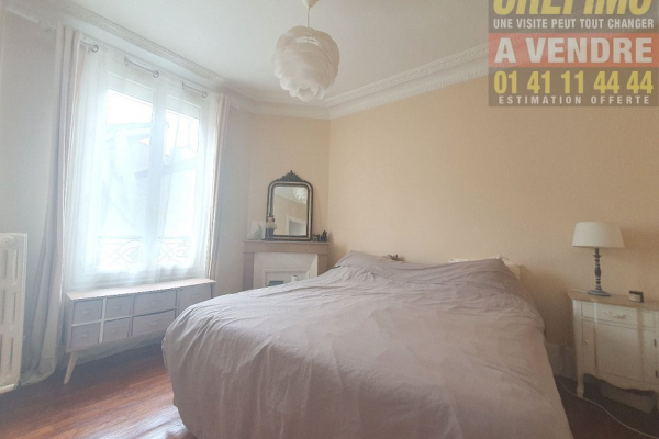 Appartement f3 - situé dans le centre coté gare d'asnieres sur seine - crefimo  Crefimo